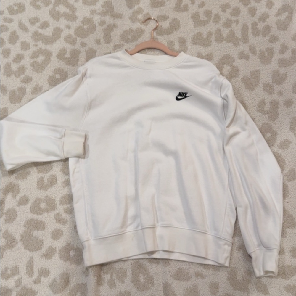 Nike White Crewneck Sweatshirt